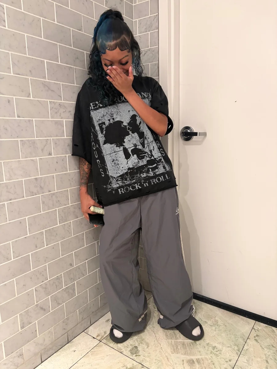 Model in the Influence tee